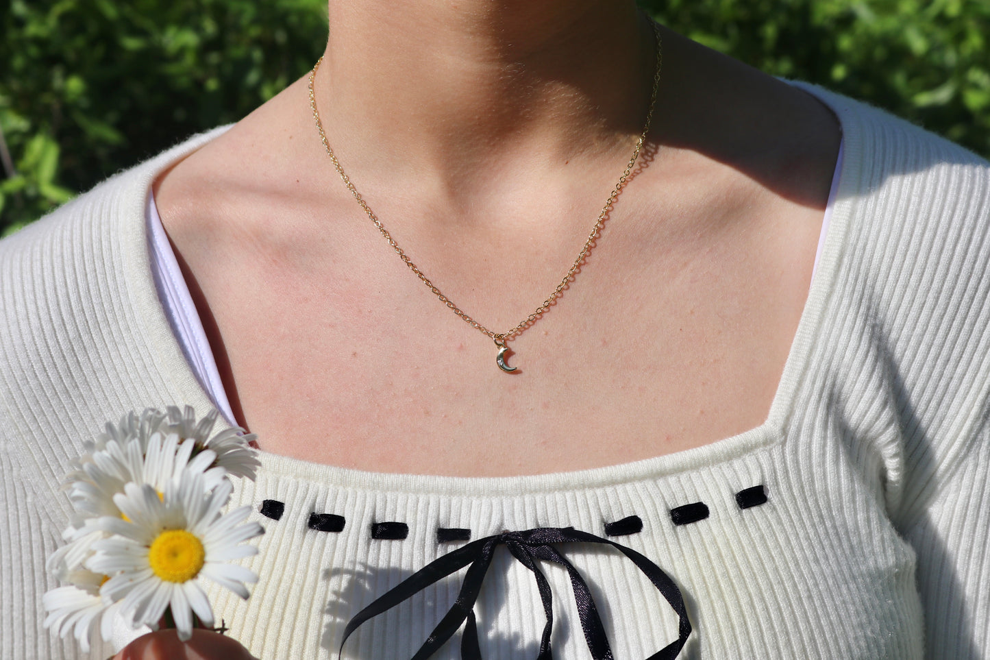 Dainty moon necklace