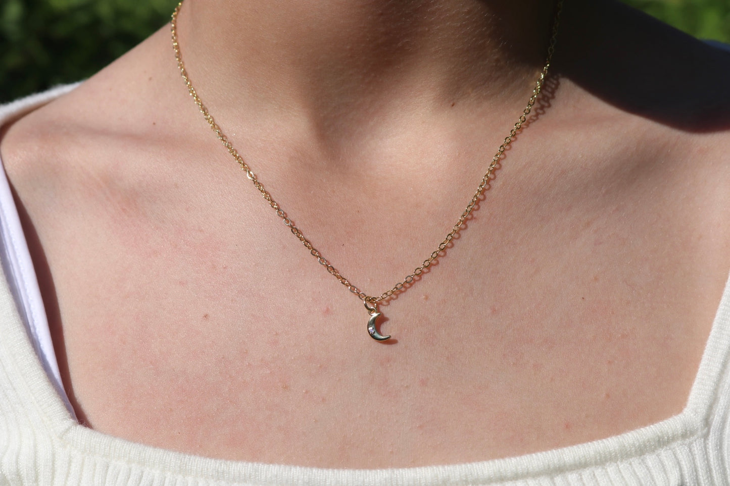 Dainty moon necklace